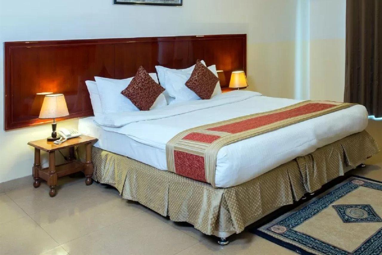 Safeer Plaza Hotel Muscat Exteriör bild