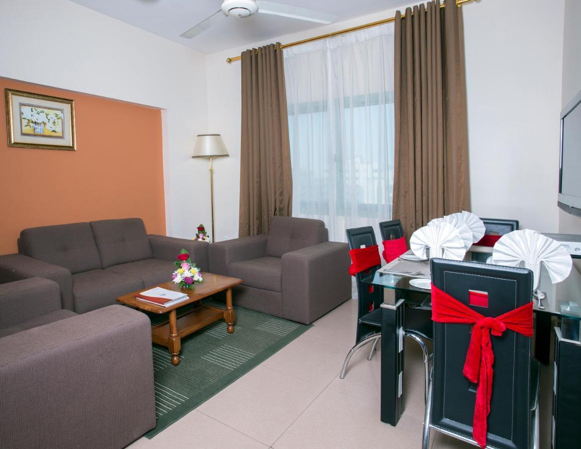 Safeer Plaza Hotel Muscat Exteriör bild