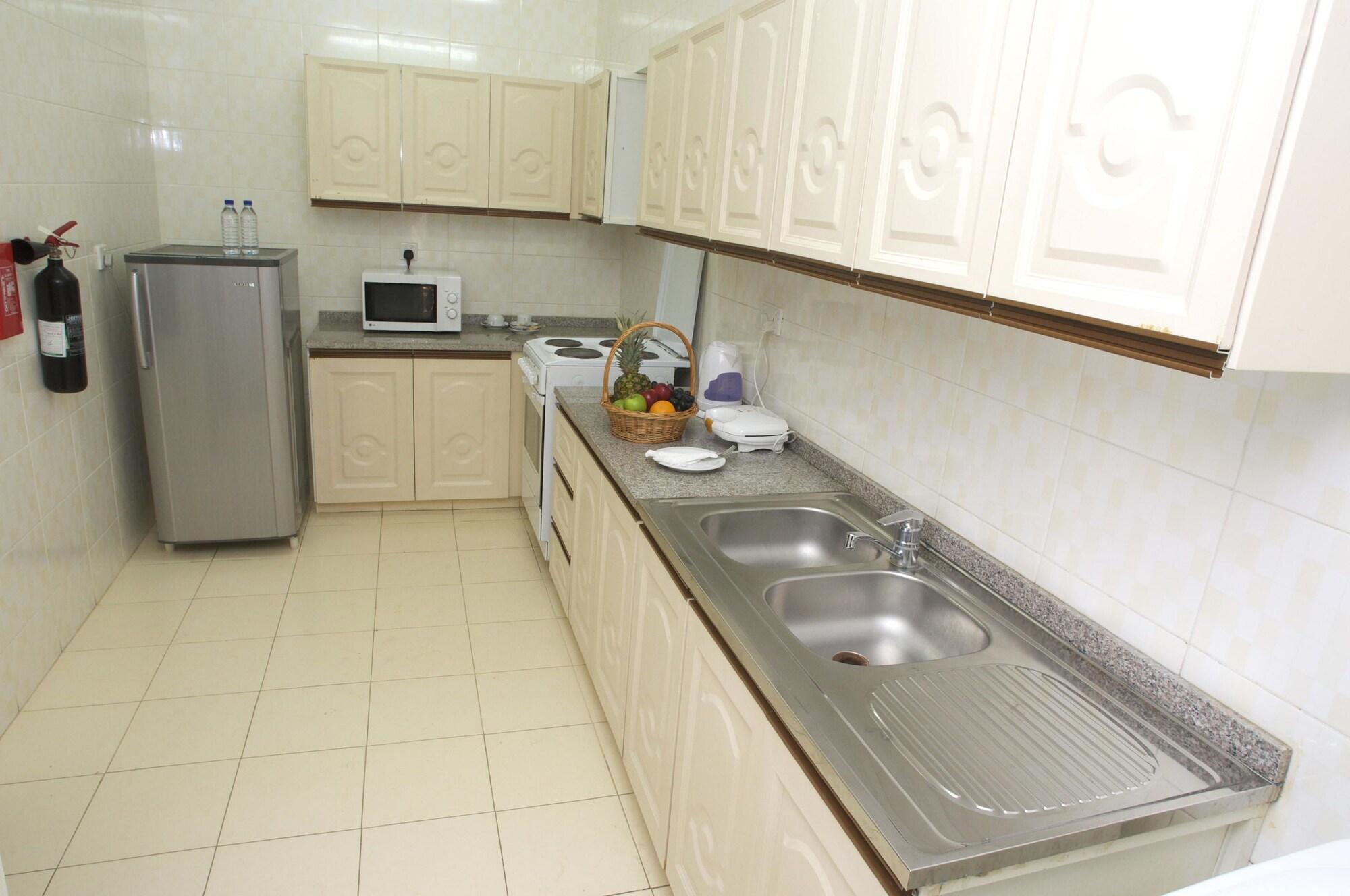 Safeer Plaza Hotel Muscat Exteriör bild